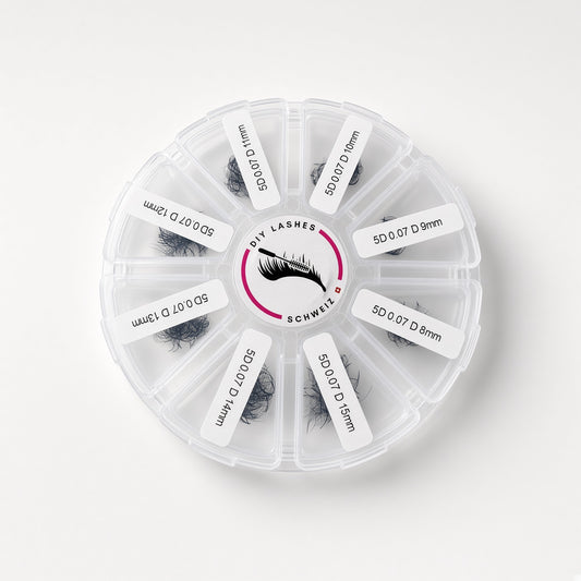 Wimpernverlängerung Schweiz, wimpernshop schweiz, lashes shop schweiz, Premade Fans, Premade Volume Fans, Volume Lashes, Mega Volume Lashes, Premade Lashes, Volumen Wimpern, Wimpernextensions, Lash Extensions, Lash Fans, Volumen Fans, Premade Fans Schweiz, Lashstylistin, Lash Artist, Wimpernfächer, professionelle Wimpernverlängerung, sonary chau 
